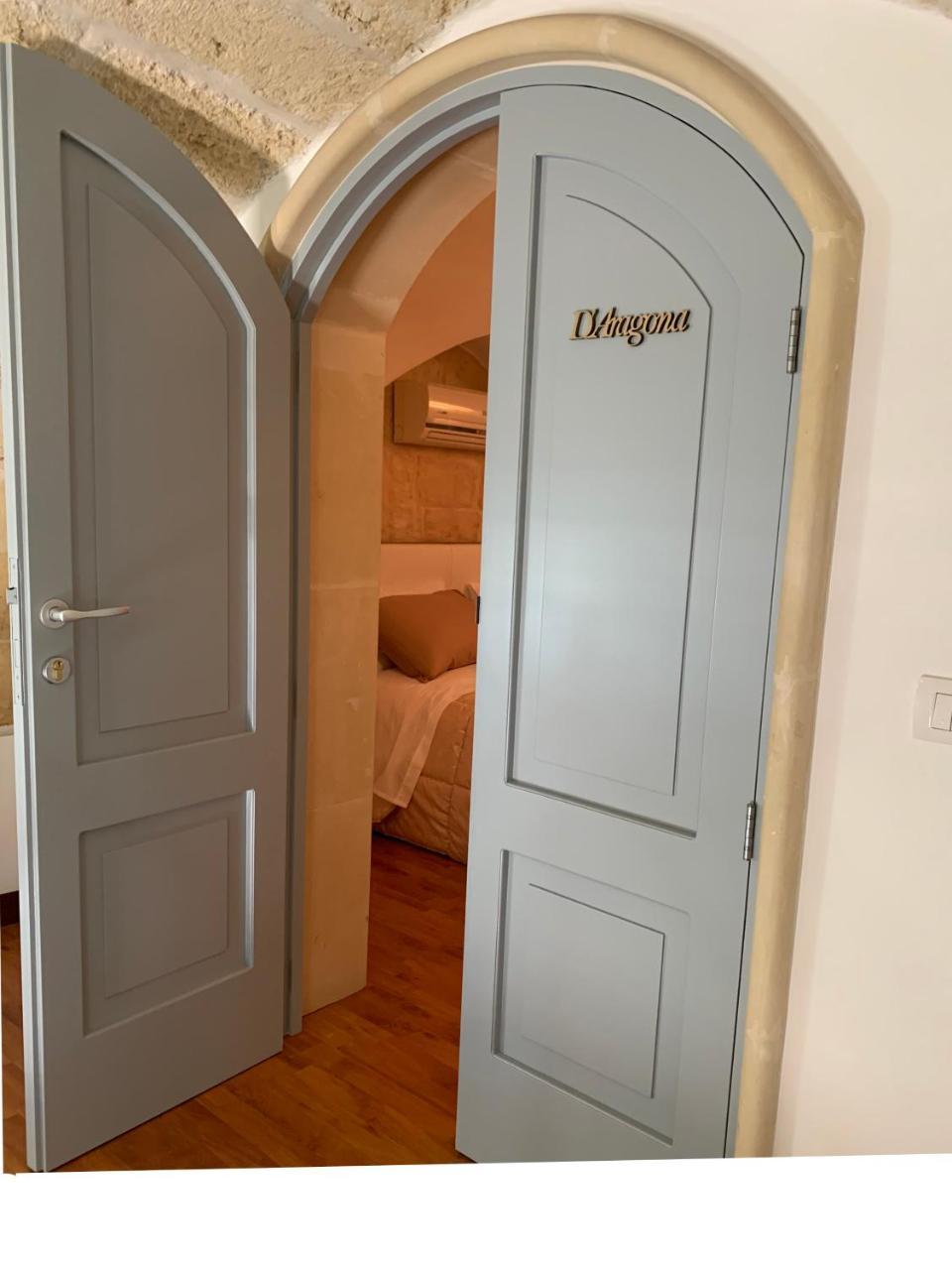 Ferrante D'Aragona Rooms Lecce Dış mekan fotoğraf